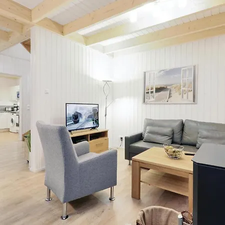 Amazing In Ostseeresort Feriehus *