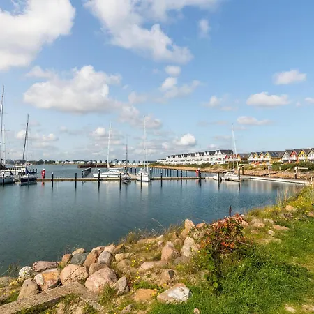 Holiday home 2 Bedroom Lovely In Ostseeresort Olpenitz
